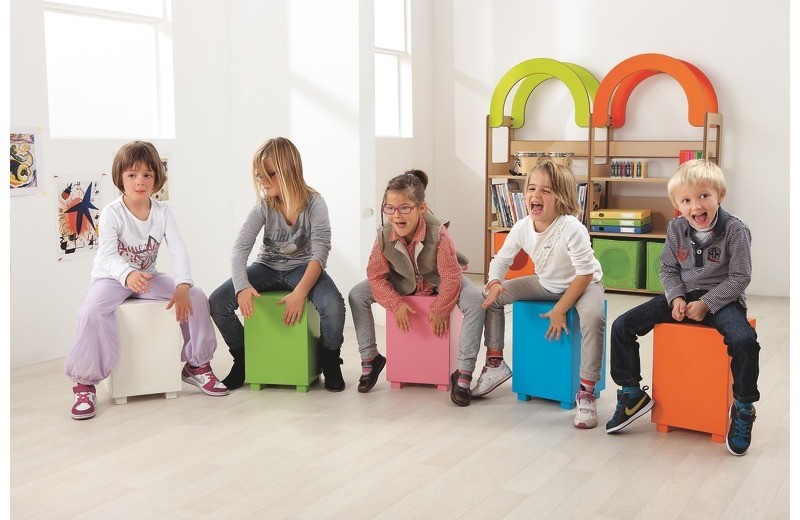 Best musical toys - Children using a cajon