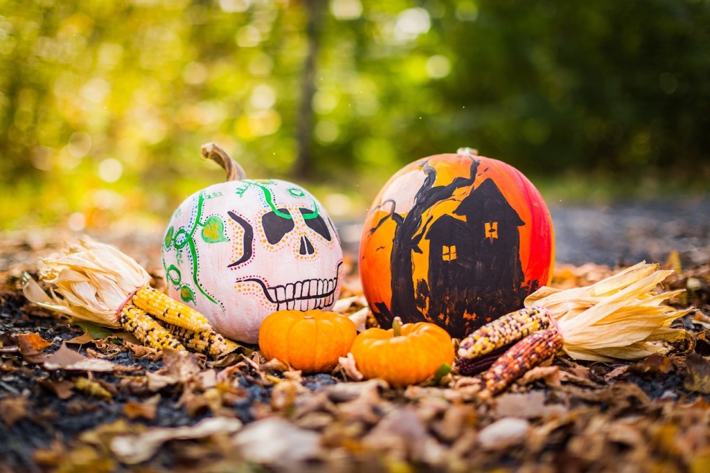 Halloween Crafts: Pumpkin Painting